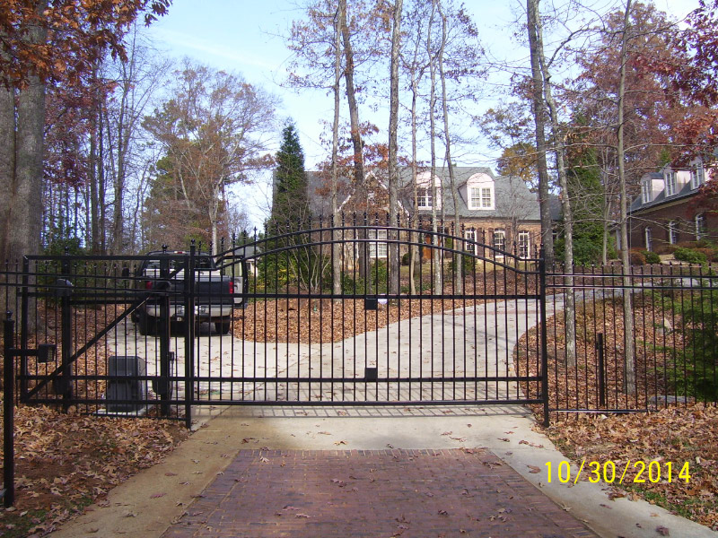 fence company Hoschton, estate gates Hoschton